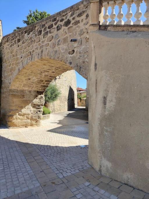 Charmant Meuble Dans Un Joli Village Circulaire أليكْسا المظهر الخارجي الصورة